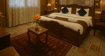 The Heritage Group of Houseboats Room Type - Superior Double Room