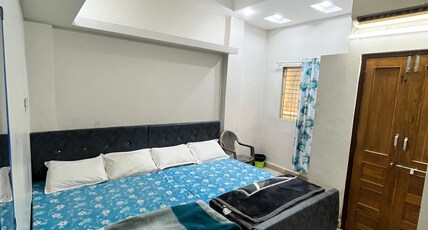 Shree Homestay Room Type - AC Room