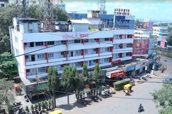 Hotel Samrat