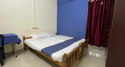Bhavanam Hostel Room Type - AC Room