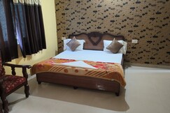 Hotel Kanha Palace