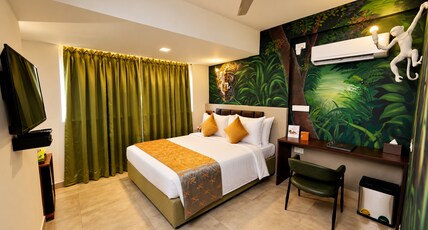 The Altruist Whitefield Hotel Room Type - Deluxe Queen Room