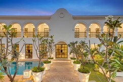 Hireavilla | Casa Brilhante - 4BHK Villa with Private Pool & Garden