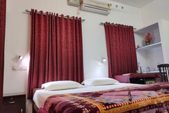 Kuttickattil Gardens Homestay
