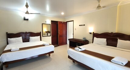 Hotel Ocean Heritage Room Type - Quadruple Room AC with Balcony