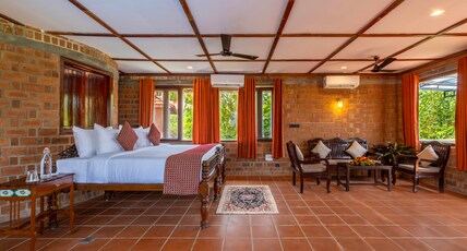 ama Stays and Trails Lily Pad Kumarakom Room Type - Luxury Lake View Room