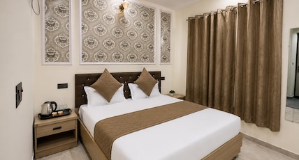 Hotel Pratishtha Room Type - Standard room