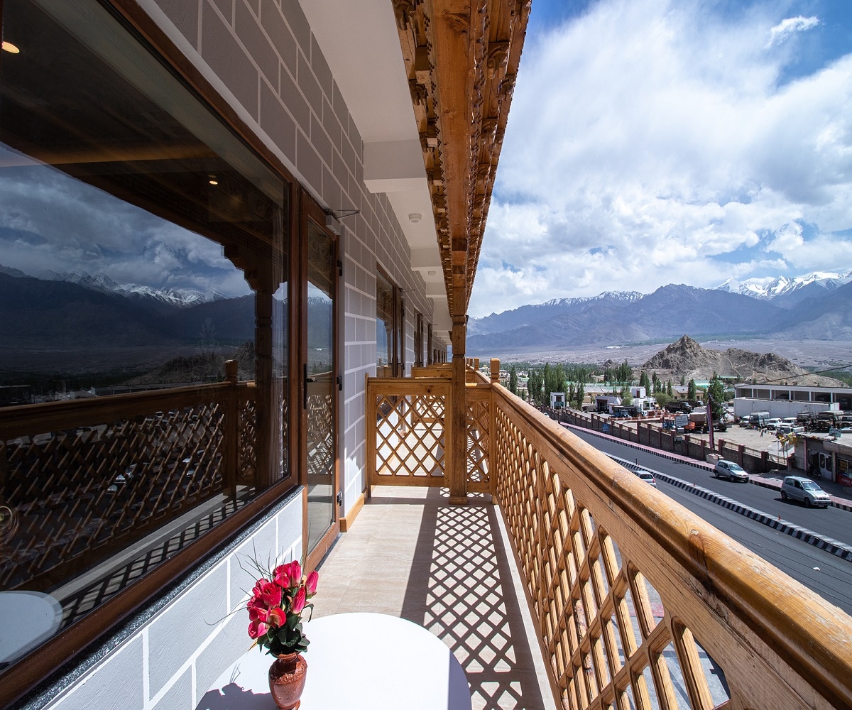 Mentokling Residency Ladakh - Tap to explore photos