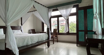 Shivam BNB Apartments Room Type - Superior king Room
