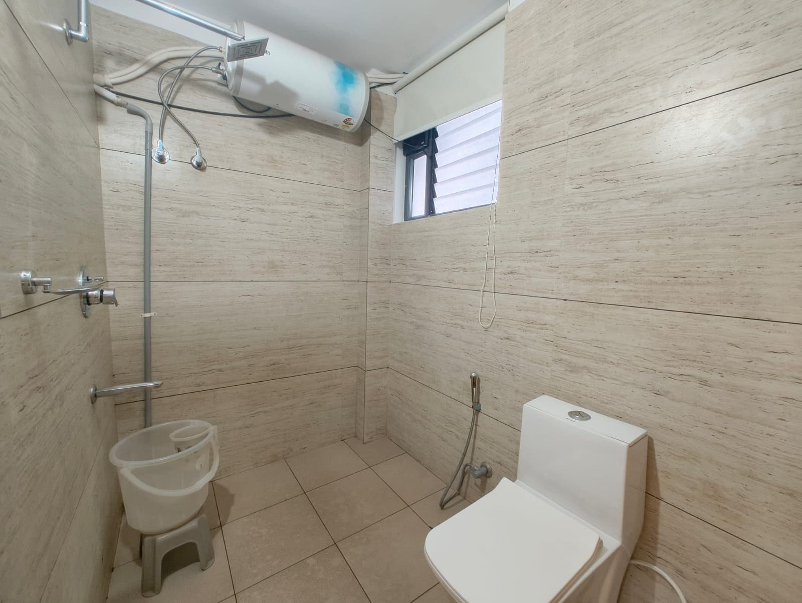 Serene Loft - Tap to explore photos