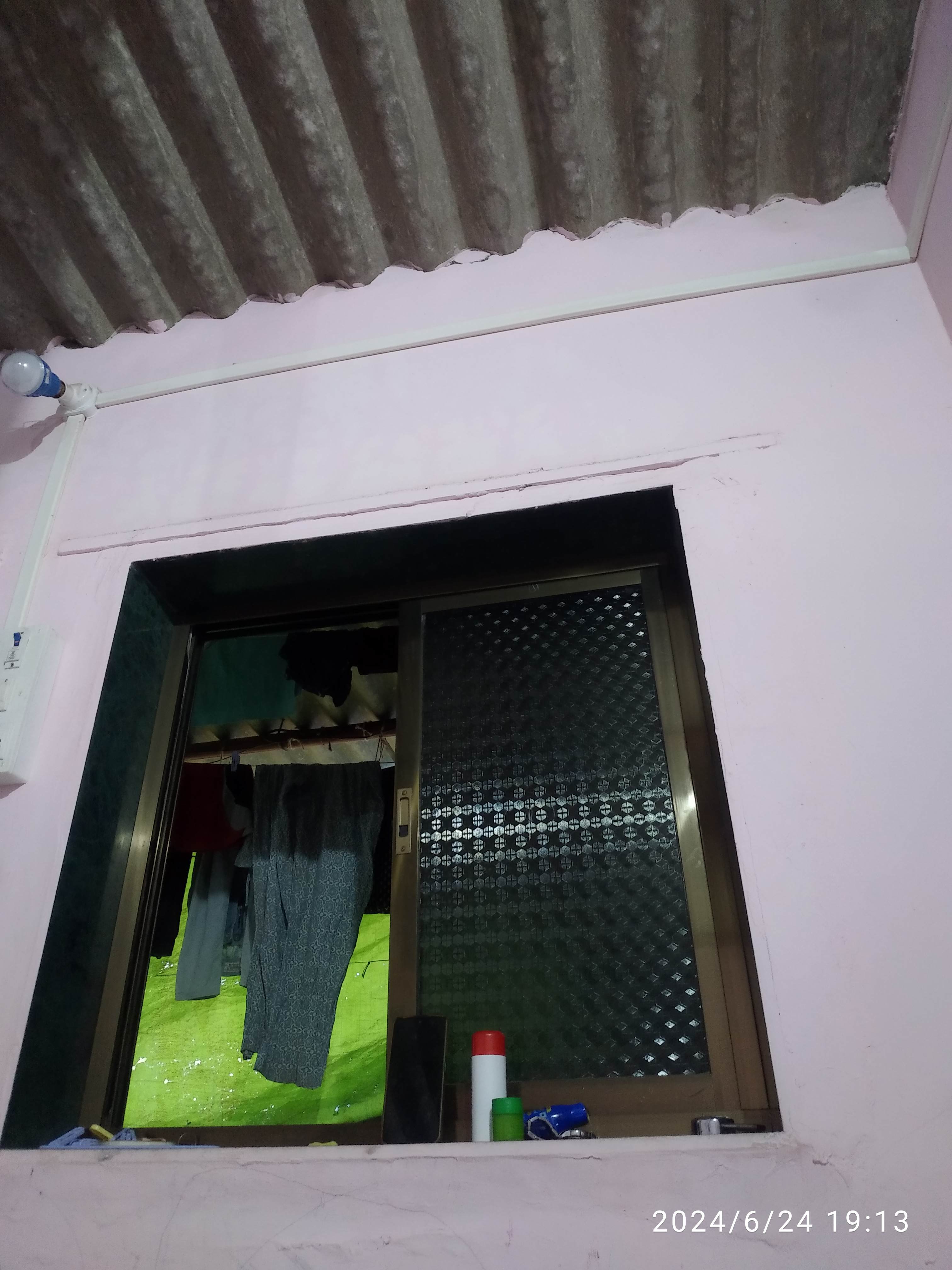 A Room and kitchen - Tap to explore photos