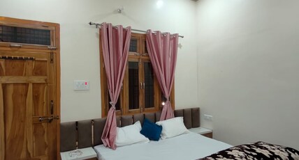 Shree Radha Palace | Ayodhya Room Type - Executive Room