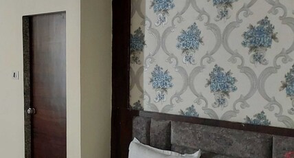 Hotel O Golden Near Haroni Road Room Type - Classic Hotel O Golden Near Haroni Road Room Type - Classic