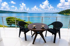 Premier SeaView Inn