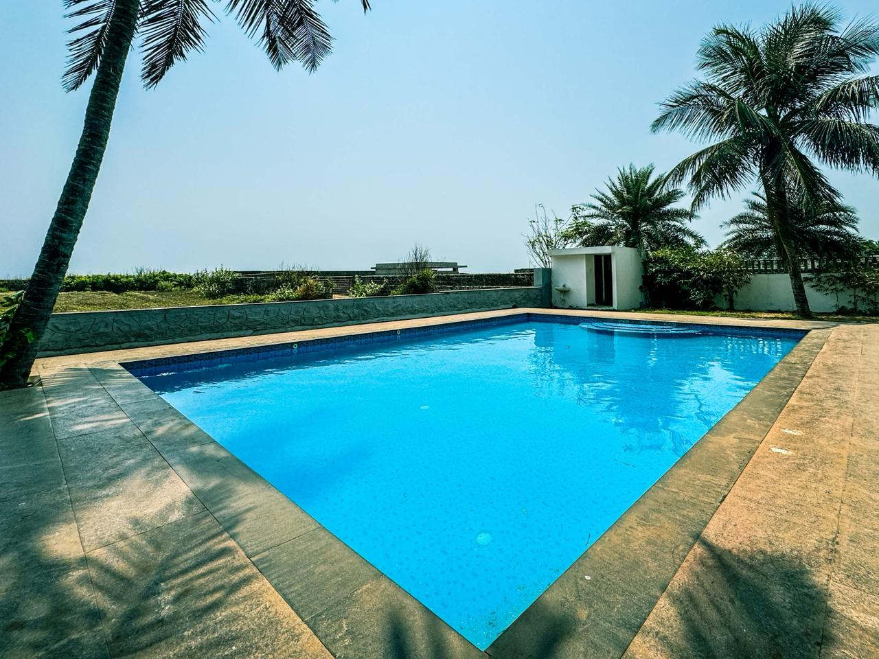 Miami 5BHK Beach Villa - Tap to explore photos