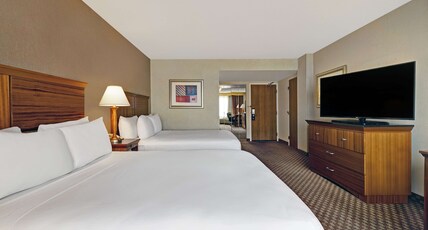 Doubletree Hotel Grand Junction Room Type - 2D MTNVW ACC TUB NO SMOK