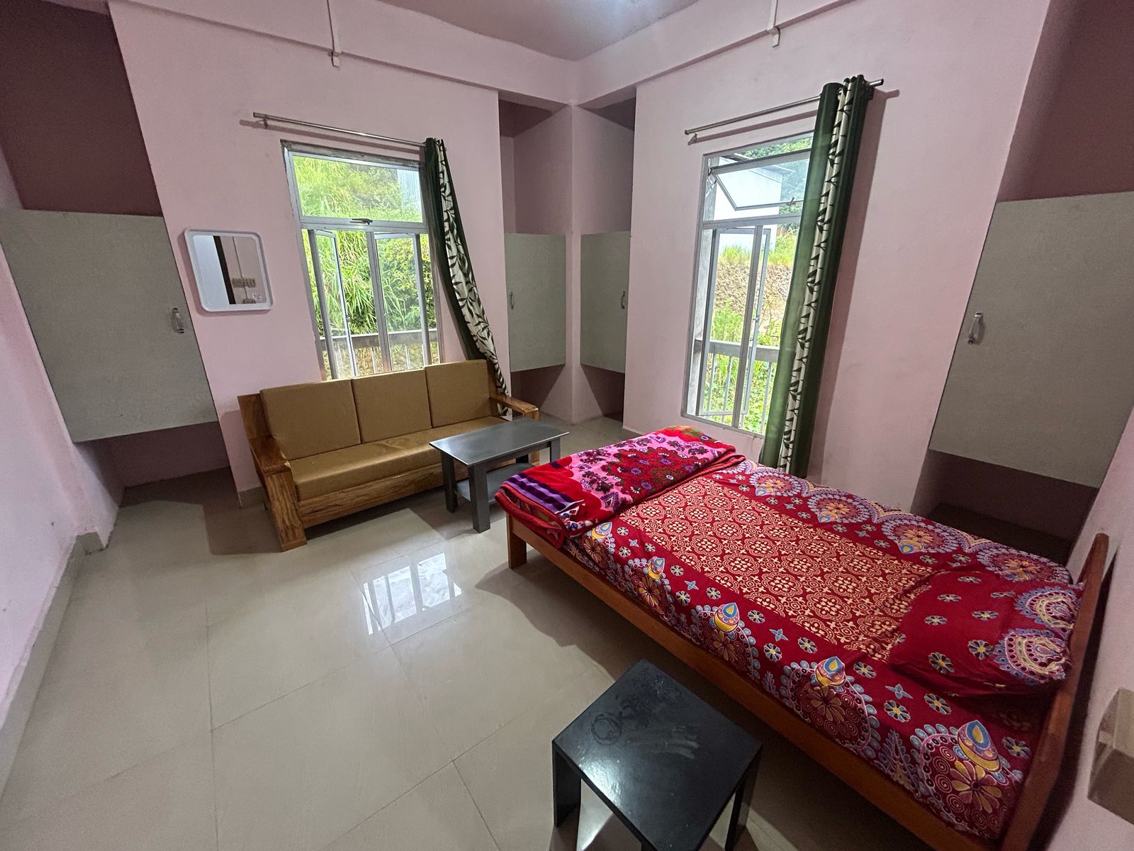Main gallery