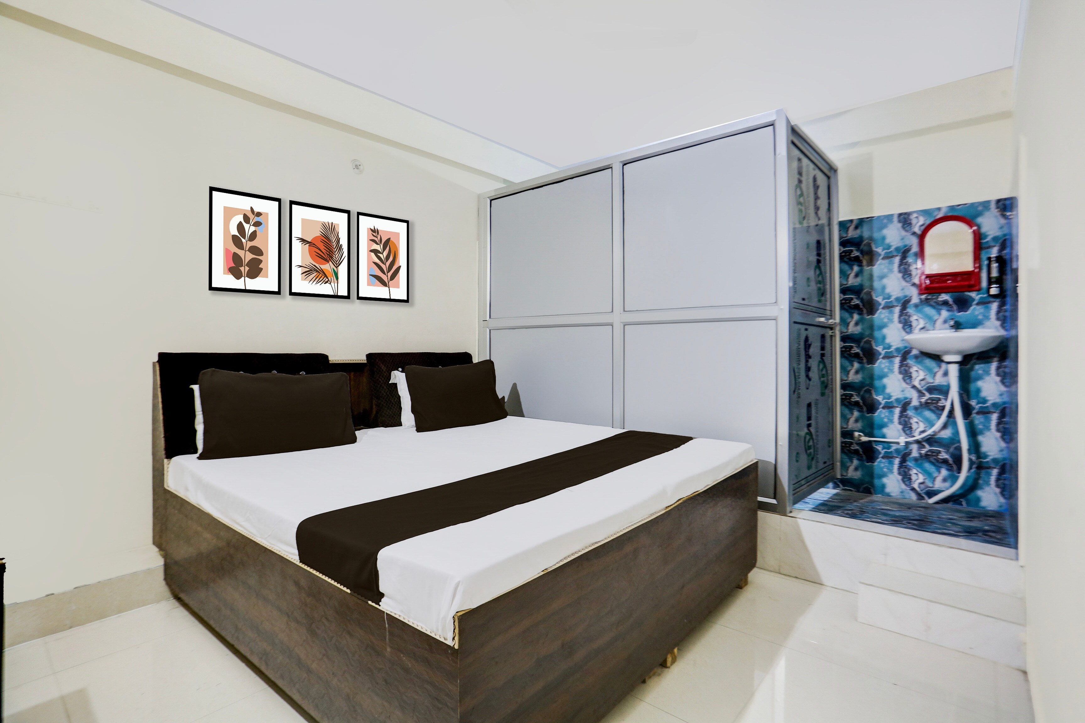 Hotel O Shri Durga Hotel - Tap to explore photos