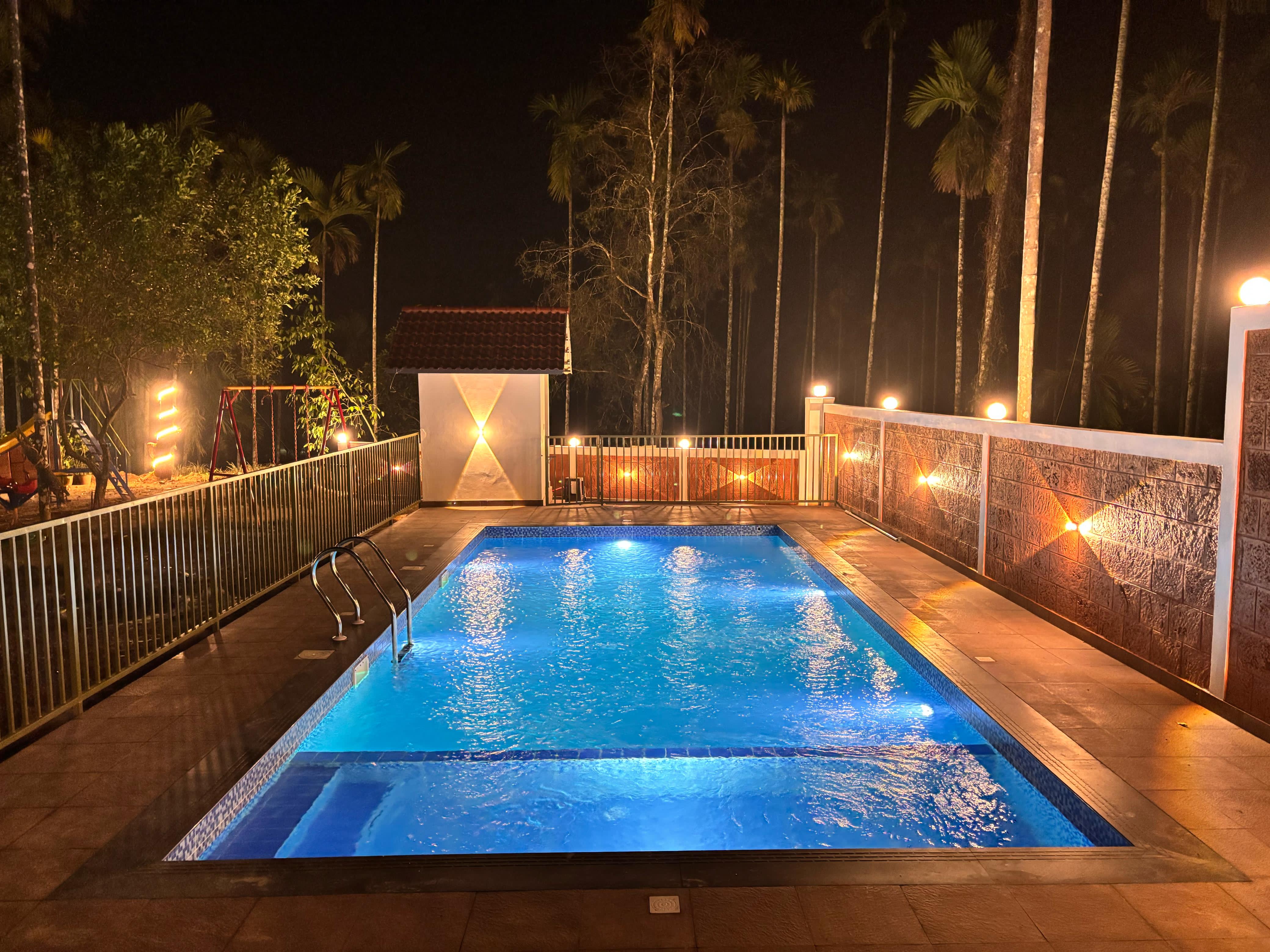 Kudajadri Drizzle | Rooms in a Villa - Tap to explore photos