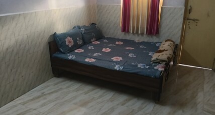 Radhe Radhe Home stay Room Type - Bedroom