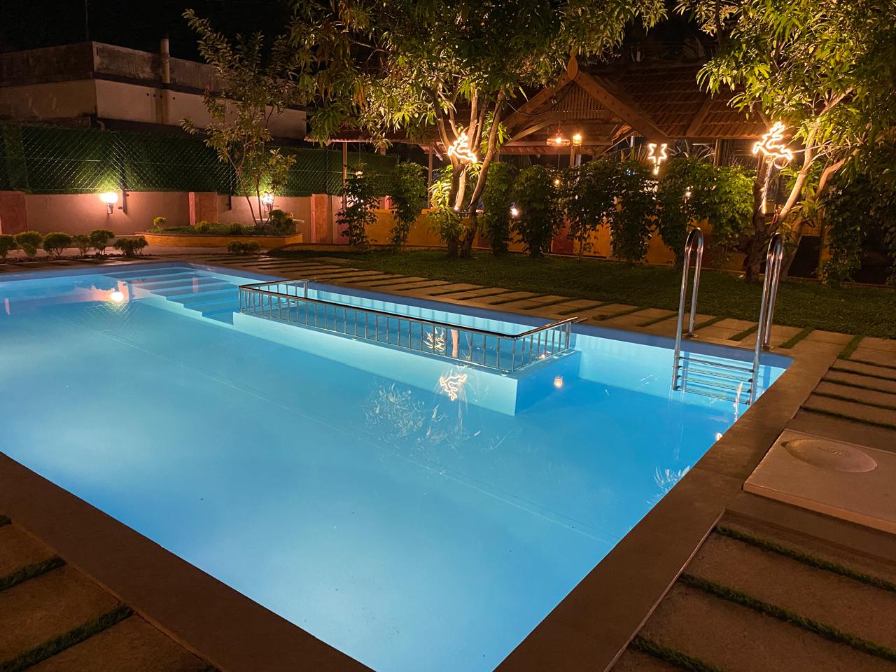 Ponyo Stays - Tap to explore photos