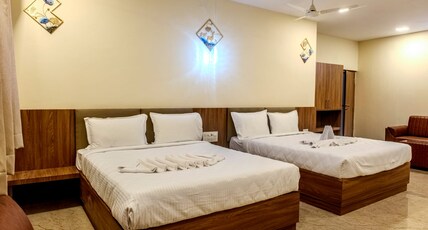 HOTEL MS CHOLA Room Type - Executive Luxury