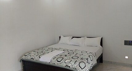 Tanvi Residency Room Type - Deluxe Non AC