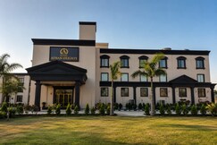 Hotel Adsan Heights