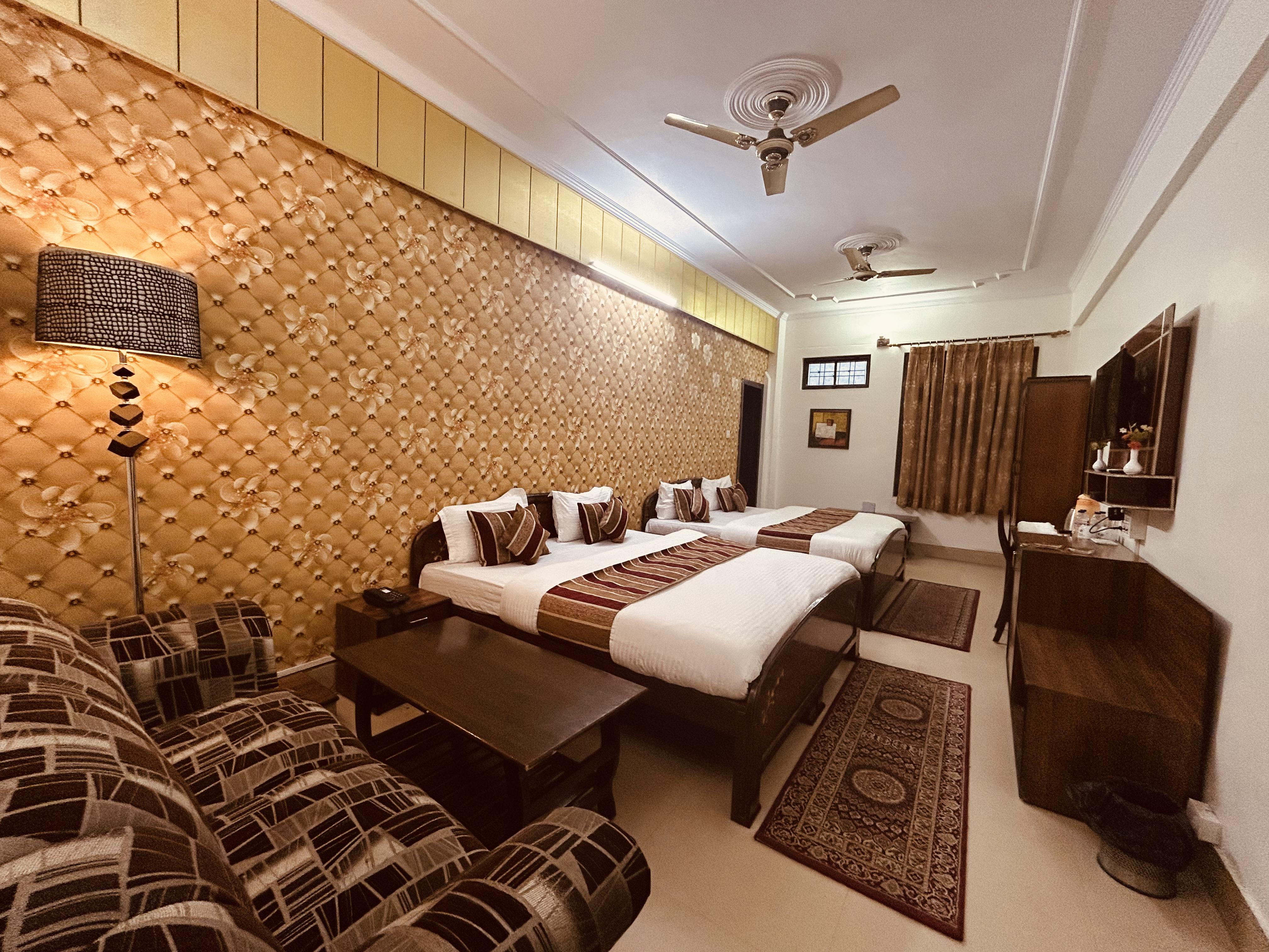 Hotel Mandakini (2Kms Distance From Sangam) - Rudraprayag - Tap to explore photos