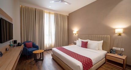 Hotel Palasa Room Type - Parthive King Room