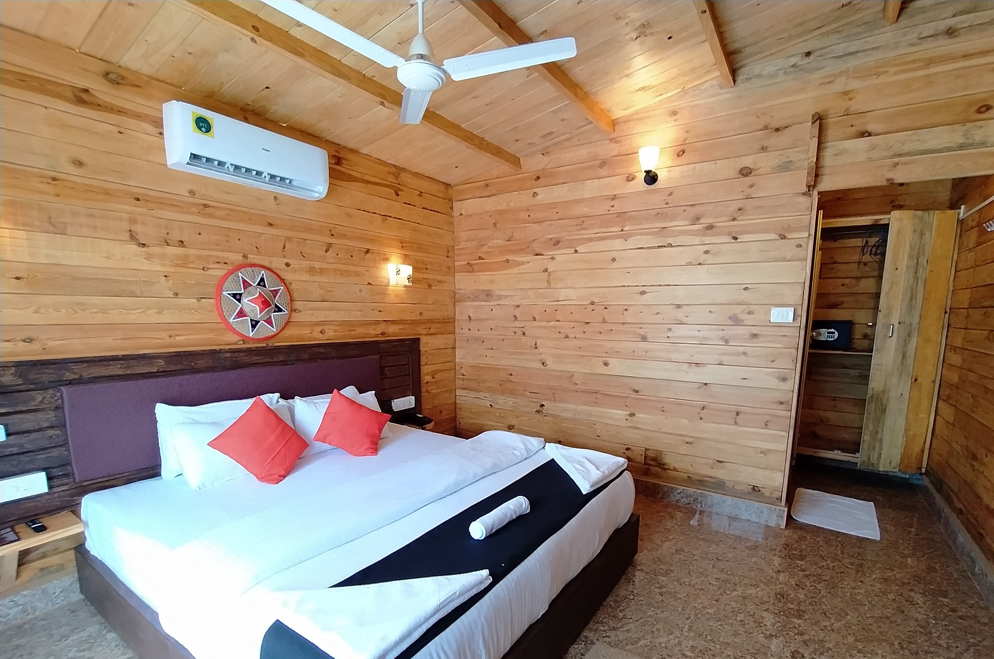 Bliss Water Resort | Rooms in a Cottage - Tap to explore photos