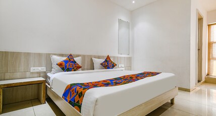 FabHotel Blue Ocean Room Type - Deluxe Room