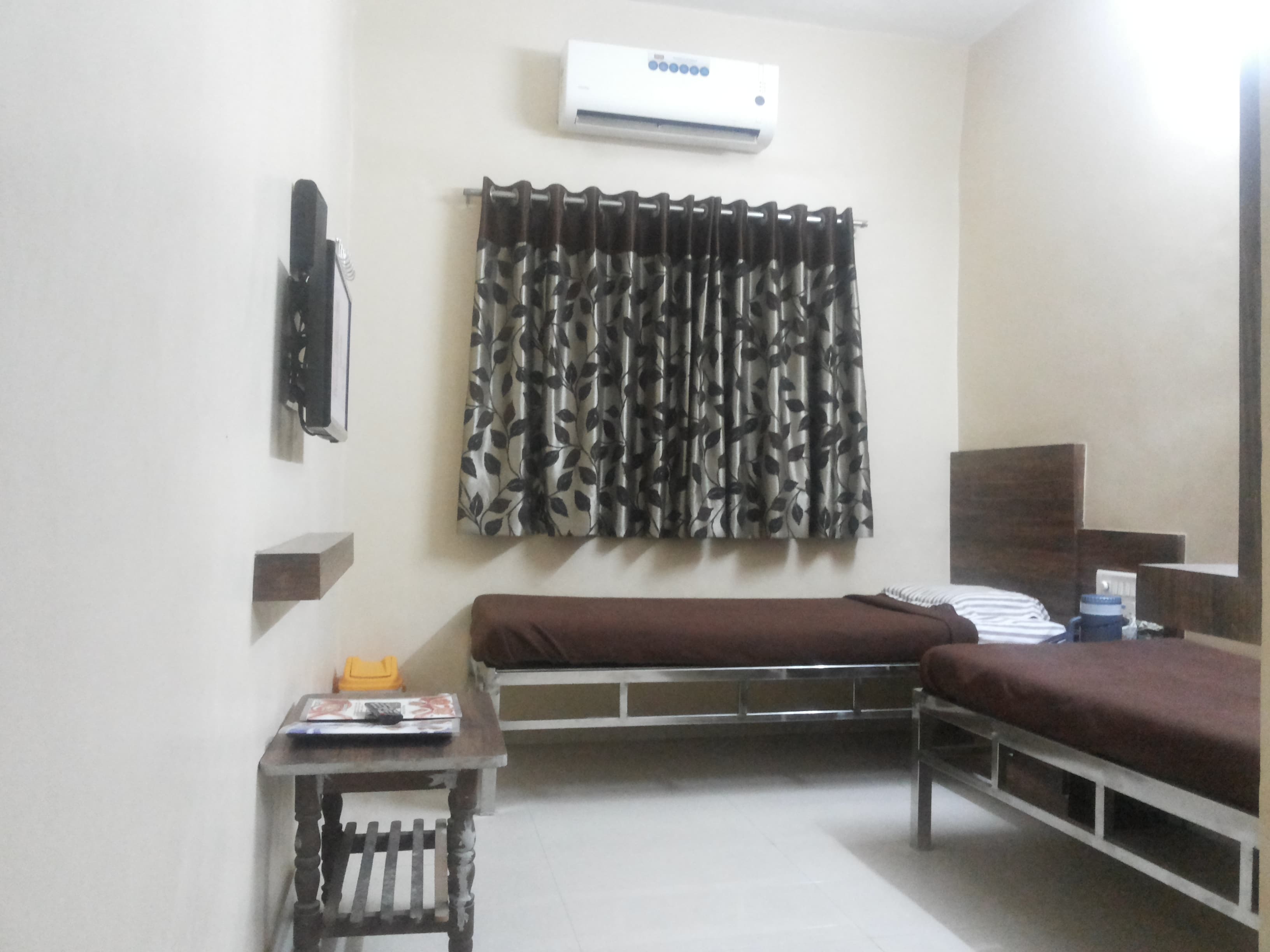 Hotel sahil - Tap to explore photos