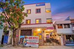 FabHotel D Qube