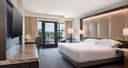 InterContinental Washington D.C. - The Wharf Room Type - 1 King Premium River View Balcony
