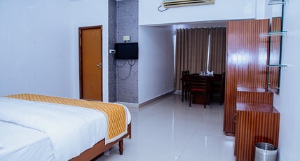 Hotel Swagath Bar Room Type - AC Premium