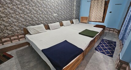 Baba Dhani Nishad Room Type - Family Room (AC)