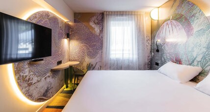 ibis Styles Antibes Room Type - Standard Room with a double bed