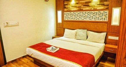 Qubehotelinn Room Type - NON AC DELUXE ROOM