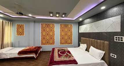Sova Residency Homestay Room Type - Spacious Triple Bedroom1