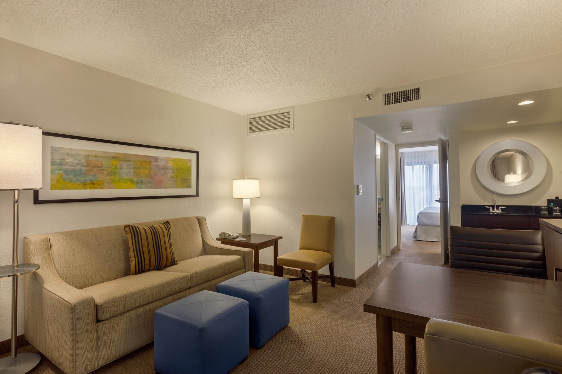 Embassy Suites Baton Rouge - Tap to explore photos