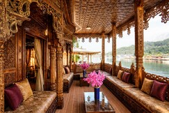 Royal Hareem Group of Houseboats