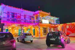 Hotel white rocks