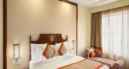 Ramada by Wyndham Jamshedpur Room Type - 1 King Bed Smoking Room