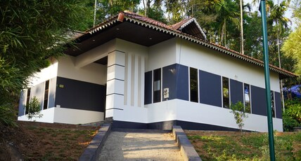 Mount Ocio Pool Resort Room Type - Family 3BHK