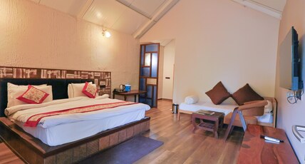 SAIPRASAD TIGER RESORT Room Type - Royal Cottage