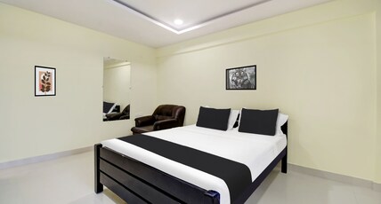 Super Hotel O Murali Nagar Near NAD Junction Room Type - Classic