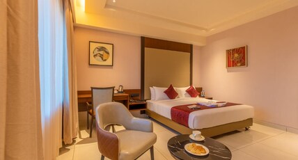 Hotel M Pro Palace Mysore - 12 Minutes to Mysore Palace Room Type - Superior Room with City View