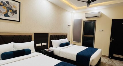 Hotel Maa Shakuntala palace/ ShriRam Janmbhoomi Room Type - Family Room 