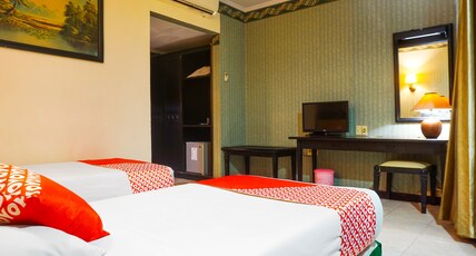 Collection O 637 Yasmin Hotel Room Type - Indonesia Deluxe Twin